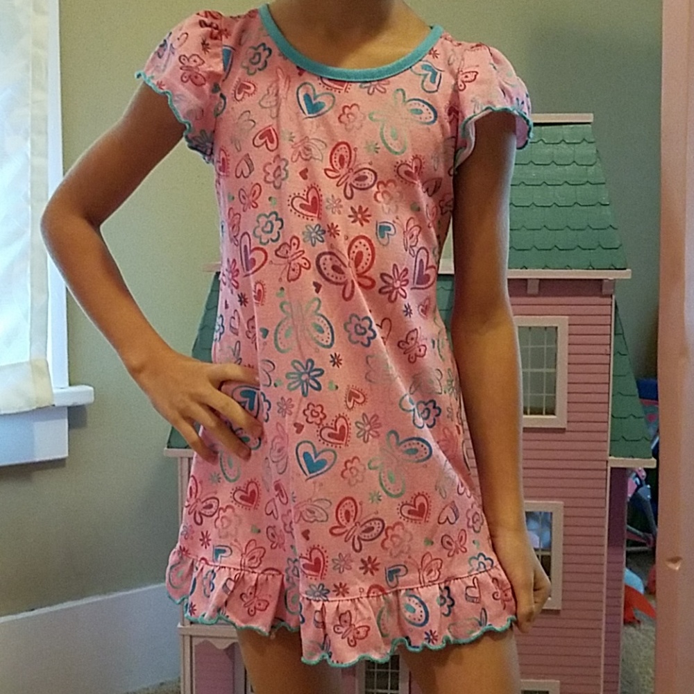 Girls nightgown
